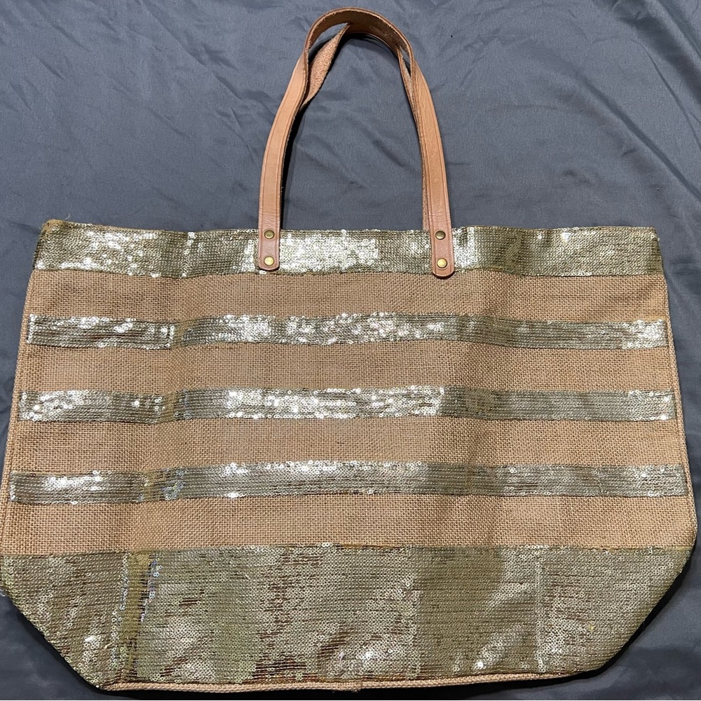 Muche Et Muchette Stylish Gold and Tan Burlap Tote Bag Waxed Bottom